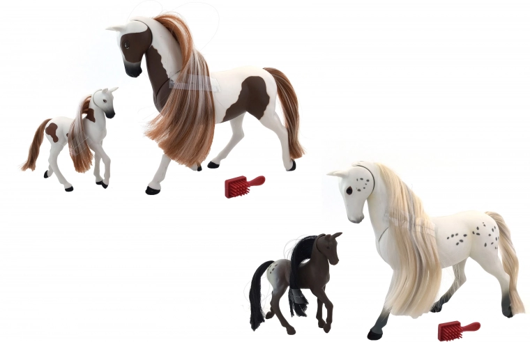 Royal Breeds – Kumelė su kumeliuku