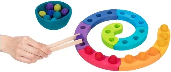 Sorting colors using tongs