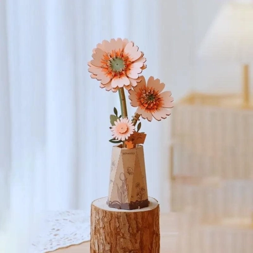 Lengva dekoracija, kuri stovi savarankiškai