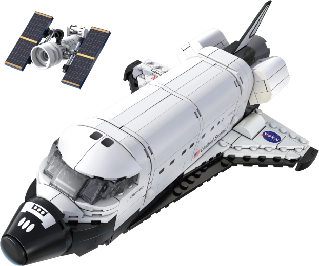 Iconic Discovery shuttle in detailed execution