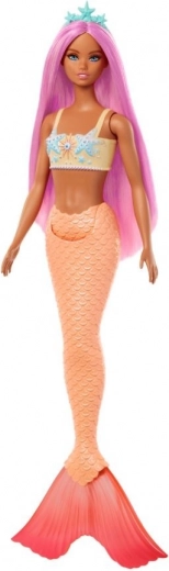Detailed scaled tail