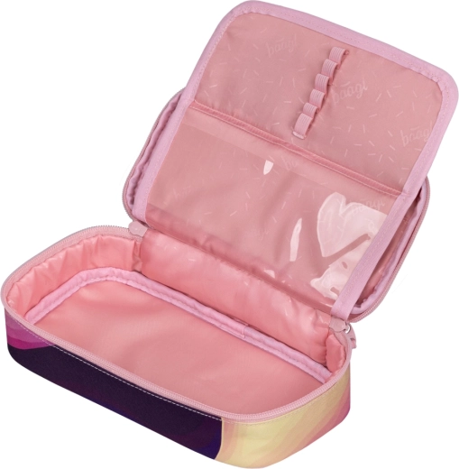 Praktiškas penalas ir sportinis maišelis tame pačiame dizaine