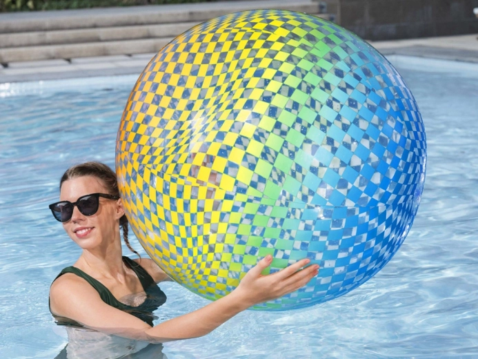 Didelis 107 cm skersmuo maksimaliai pramogai