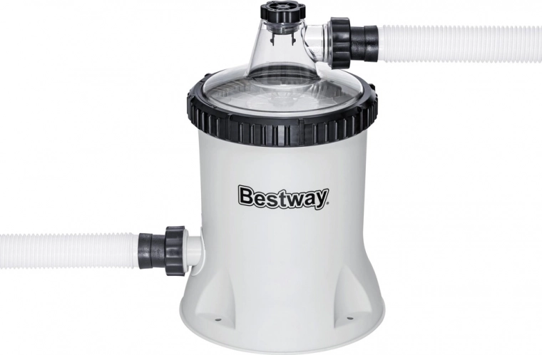 Stiprus srautas švariai vandens cirkuliacijai