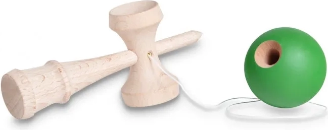 Kendama – training accuracy and focus