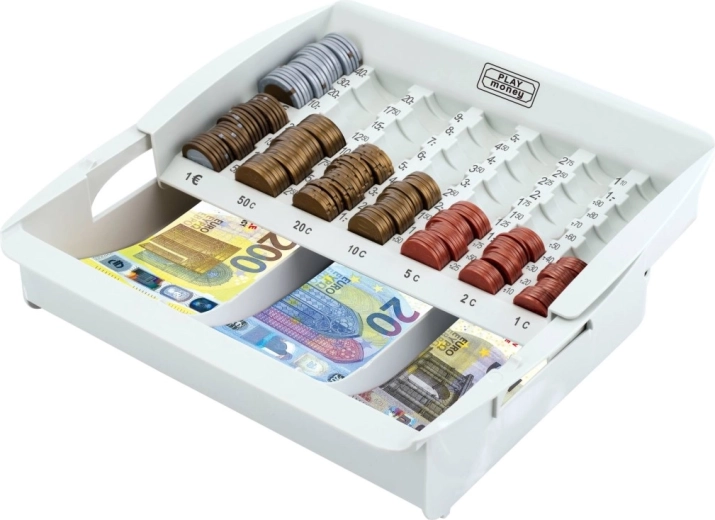 Space for banknotes and coins