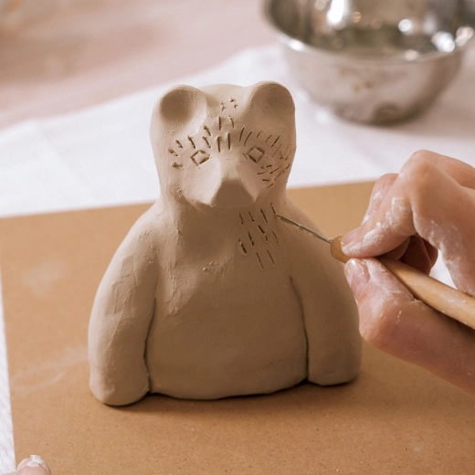 Soft clay for fine details