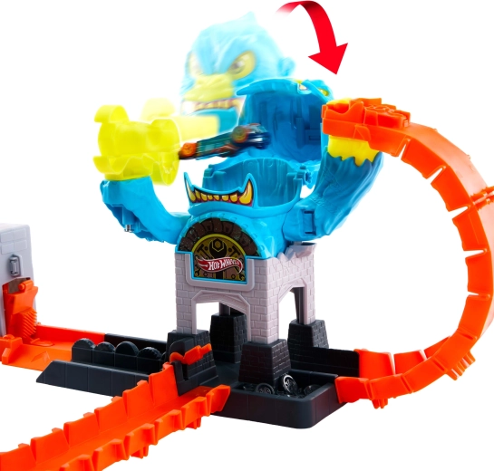 Veiksmo bokštas su besisukančiu elementu