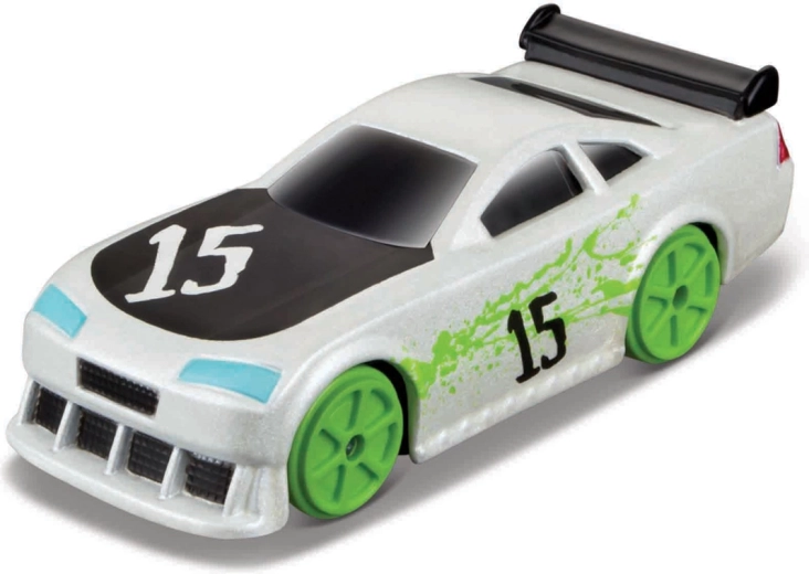1:64 metal miniature with free-rolling action