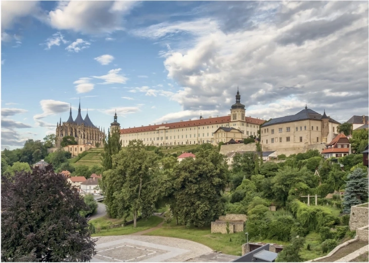 Dėlionė iš 1000 detalių – KUTNÁ HORA