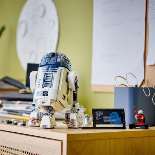 Eksponuokite savo STAR WARS kolekciją