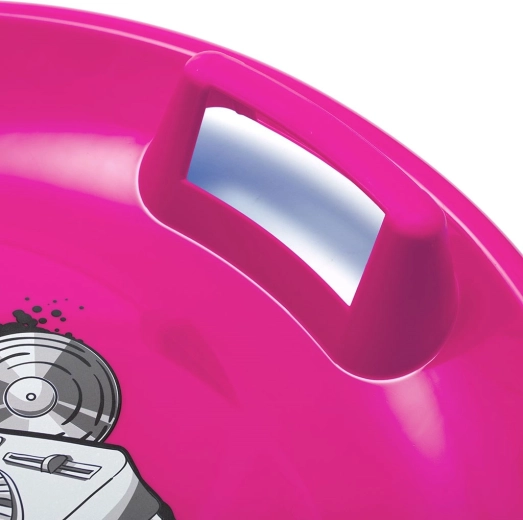 Safe and comfortable handles