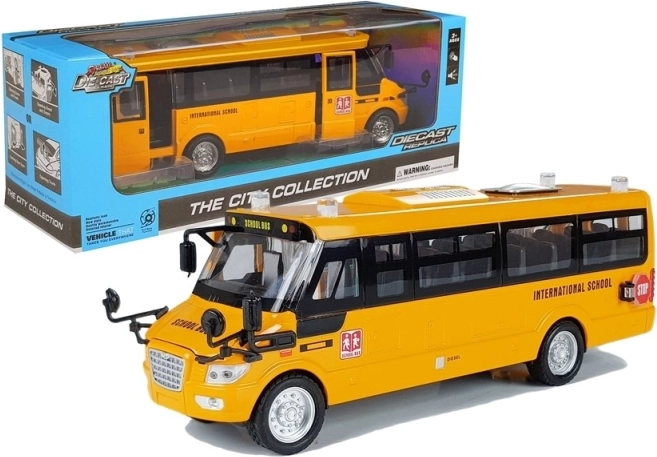 Metalinis mokyklinis autobusas su Pull-Back (atitraukimo) mechanizmu