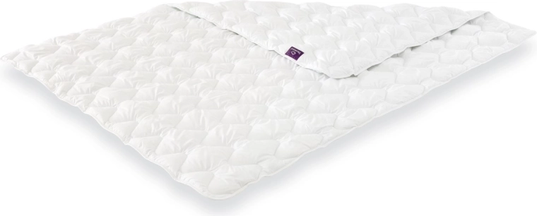 Träumeland all-season duvet Märchenweich 135 × 200 cm
