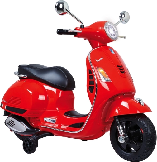 Official Vespa license and realistic design
