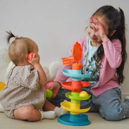 Rattling balls for sensory play