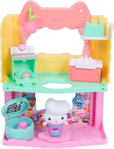 Expandable play space