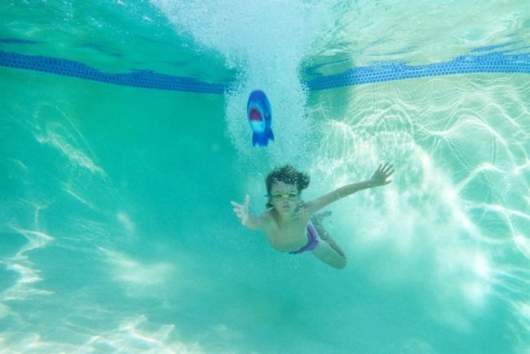 Puikiai tinka baseino žaidimams ir varžyboms