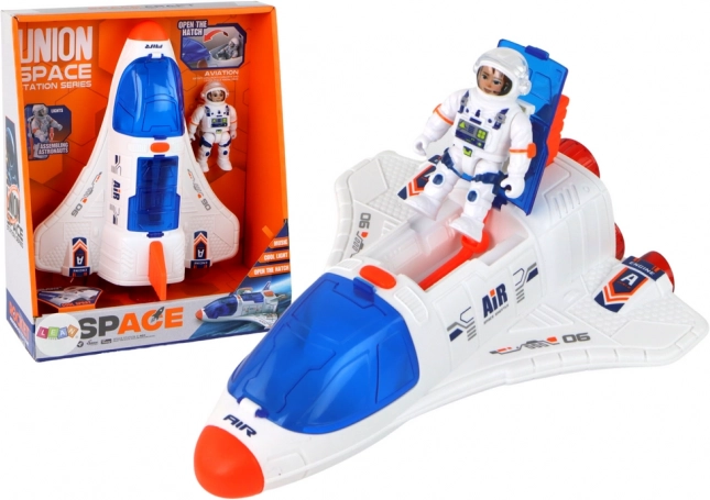 Kosminė misija – raketa su astronautu, 2 dalys