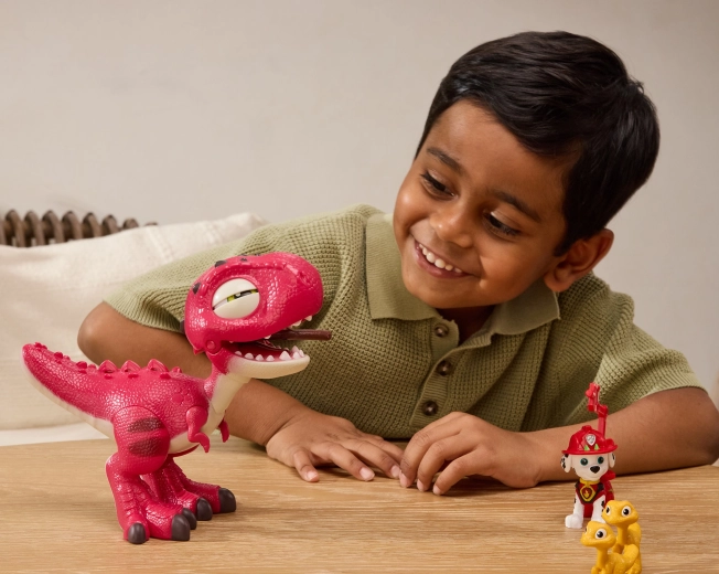Interactive dinosaur Rhubarb: roar, flashing eyes and movement sounds