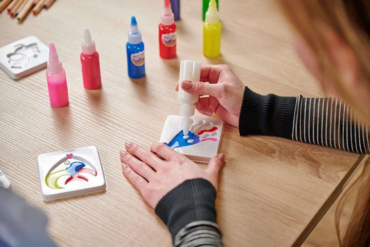 3D figūrėlių kūrimas iš spalvoto gelio