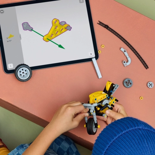 Išmanus konstravimas su LEGO Builder programėle