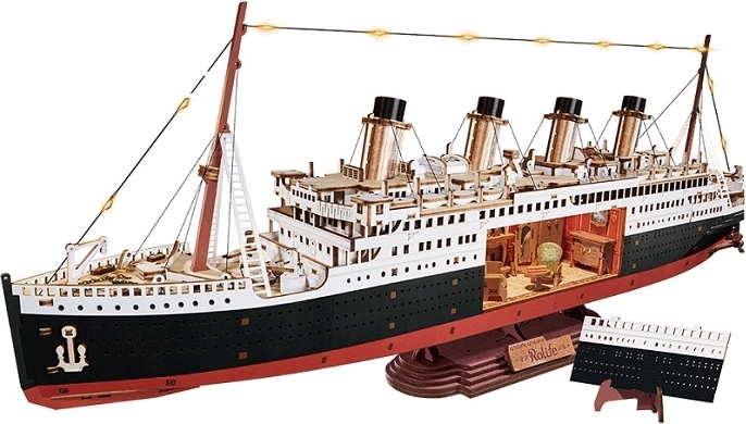 RoboTime 3D medinė dėlionė – amžinoji kelionė per Atlantą 1912 (vandenyno lainerio modelis su LED)