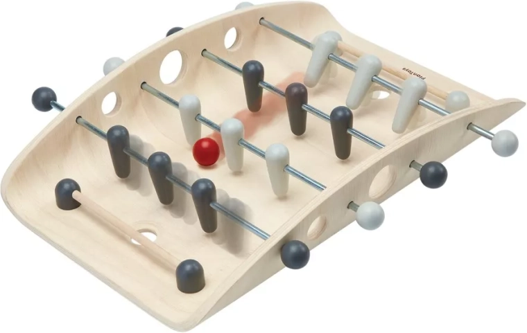 Stalo futbolas PlanToys – 1 vnt.