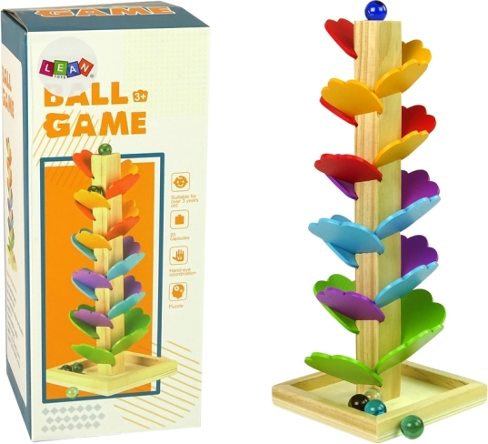 Medinis medžio takas rutuliukams