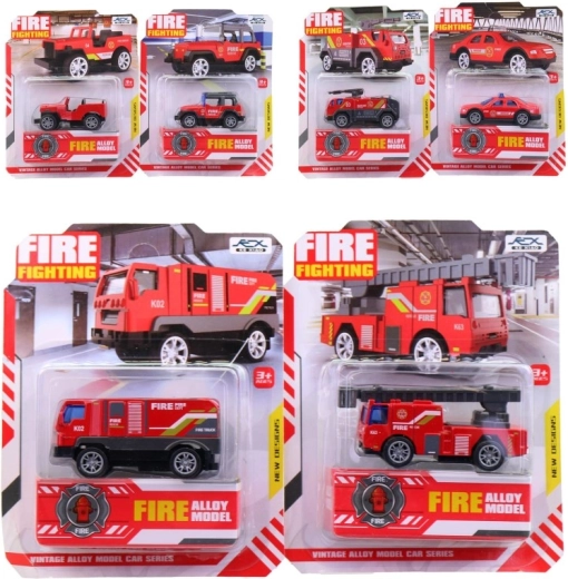 Metalinis gaisrinės automobilis ant kartoninės plokštelės, 7,5 cm