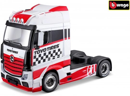 Mercedes‑Benz Actros GigaSpace metalinis modelis 1:43 nuo Bburago