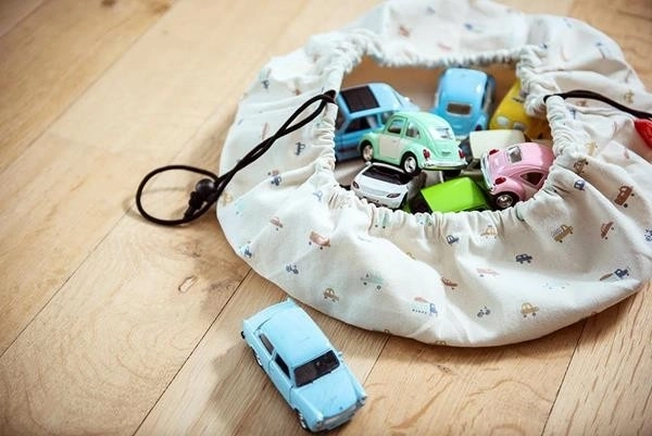 Stylish car motif and premium cotton