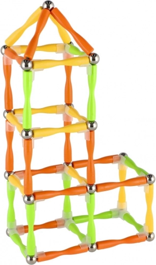 Stabilios 3D konstrukcijos dėl magnetinių jungčių