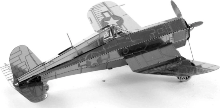 Realistiškas metalinis atlikimas