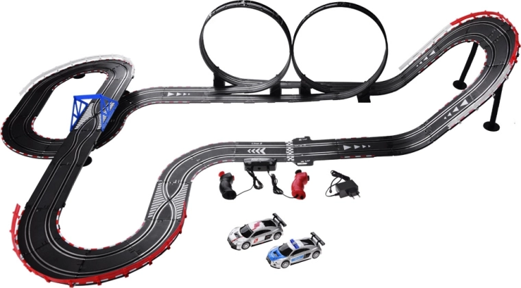 Dviguba kilpa maksimaliam adrenalinui