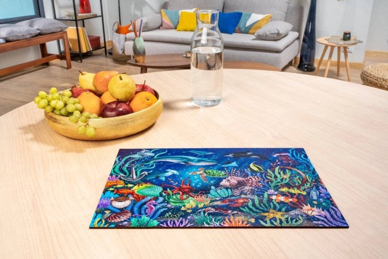 Vivid colors and detailed print