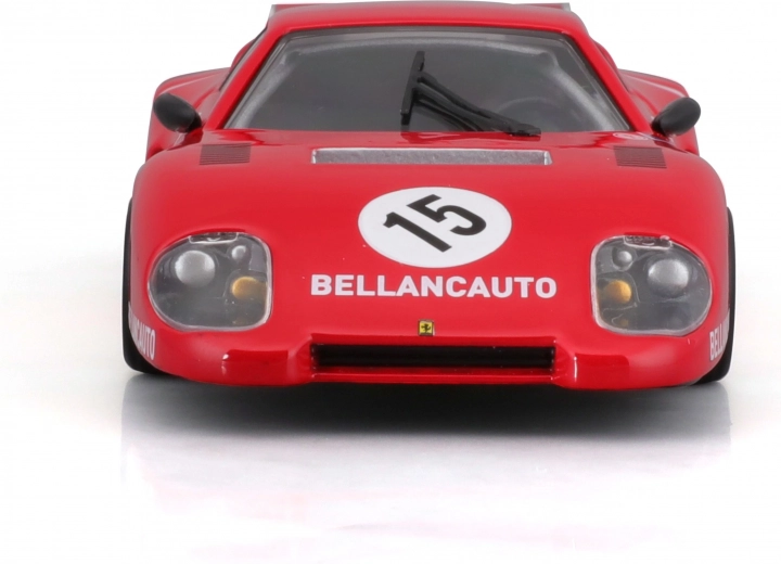 Autentiška lenktyninė livery su numeriu 15