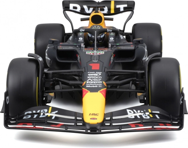 Rolling wheels and driver figure