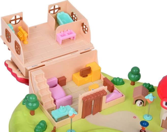 Gausiai įrengti kambariai ir žaidimų scena