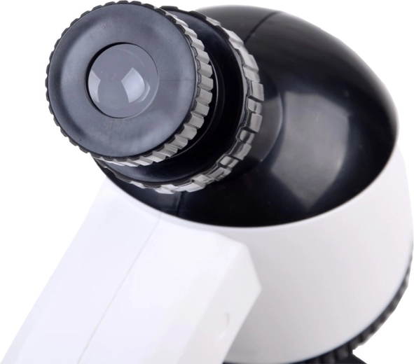 360° pasukamas okuliaras ir tikslus fokusavimas