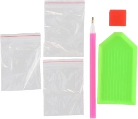 Praktiški įrankiai patogiam klijavimui