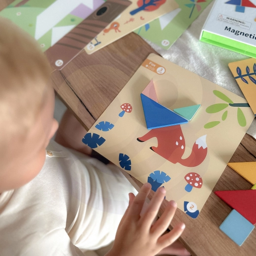 Mokymasis per žaidimą: formos, gyvūnėliai ir spalvos