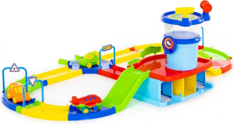 Valdymo bokštas ir terminalas realistiškam žaidimui