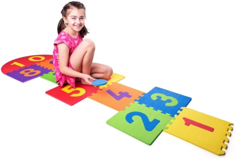 Žaidimai namuose ir lauke