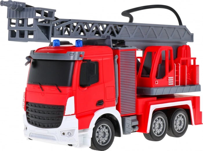 Pasukama ir ištraukiama 180° kopėčia