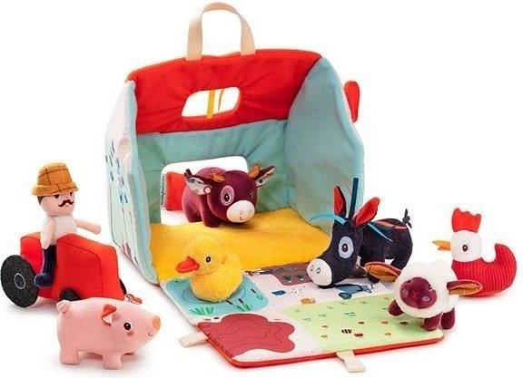 Išskleidžiama ferma kupina detalių