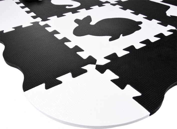 Lengvas surinkimas ir neslystantis paviršius