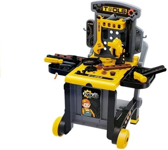 Practical tool set for little DIYers