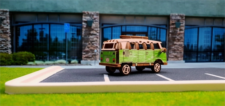 Funkcionalus mechaninis modelis, kuris tikrai važiuoja