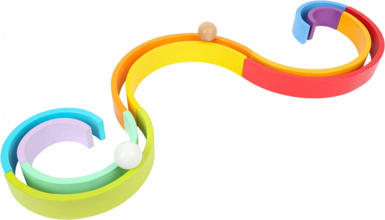 Į komplektą įeina 2 mediniai rutuliukai